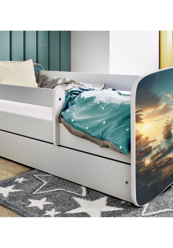 KOCOT KIDS Seng babydreams hvitt skip uten skuff med madrass 140/70