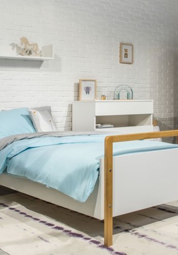 Victor juniorseng, inkl. lamellbunn og madrass - hvit laminat og naturlig eik (180x80)
