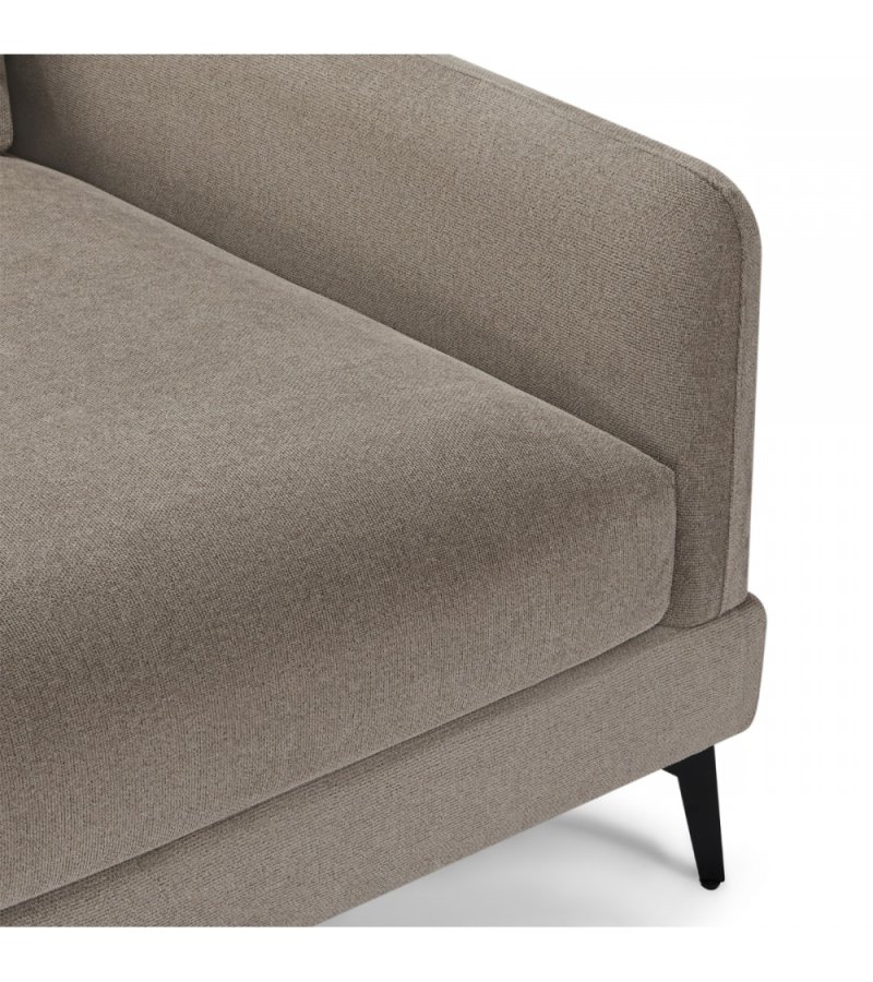 Maggie sofa, med venstre sjeselong og 4 pynteputer - brunt stoff og sort metall