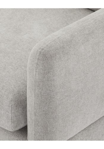 Maggie sofa, med hyre sjeselong og 4 pynteputer - grtt og sort metall