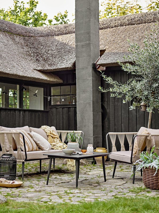 BLOOMINGVILLE Pavone Outdoor-Couchtisch, rechteckig – schwarzer Faserzement/Metall (90x60)