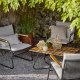 BLOOMINGVILLE Hampton Outdoor-Loungesessel, mit Armlehnen, Kissen – Akazienholz und schwarze geflochtene Kordel/Metall