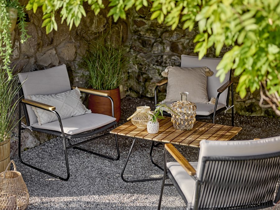 BLOOMINGVILLE Hampton Outdoor-Loungesessel, mit Armlehnen, Kissen – Akazienholz und schwarze geflochtene Kordel/Metall