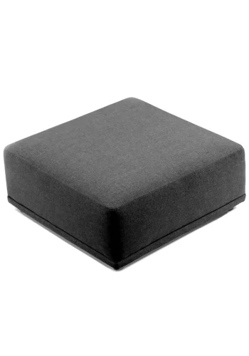 New York puf, kvadratisk - gr polyester stof og sort plastik (90x90)