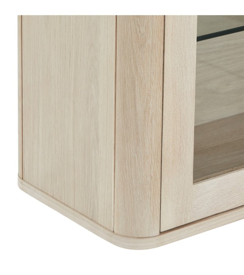 Nyborg veggskap, m. LED-lys, 3 glassdrer, 3 glasshyller - hvitoljet eikefiner og eik