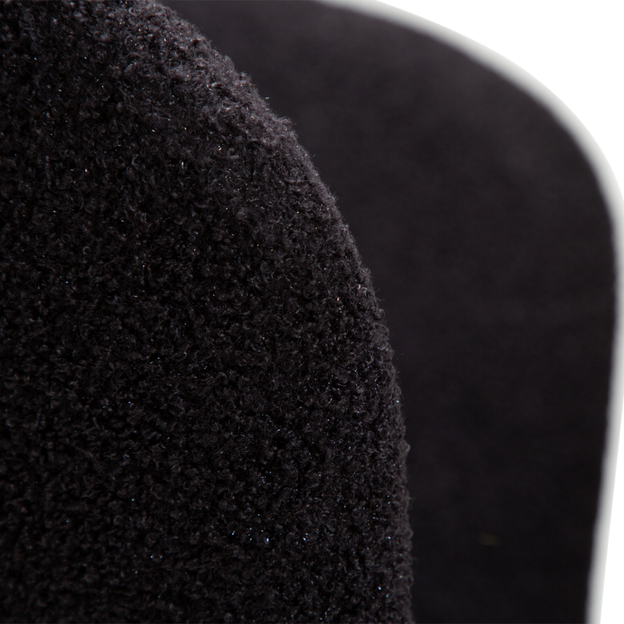 DANFORM Orbit Esszimmerstuhl - Obsidianschwarzer RPES-Bouclé-Stoff mit Glitzer und schwarzem Stahl