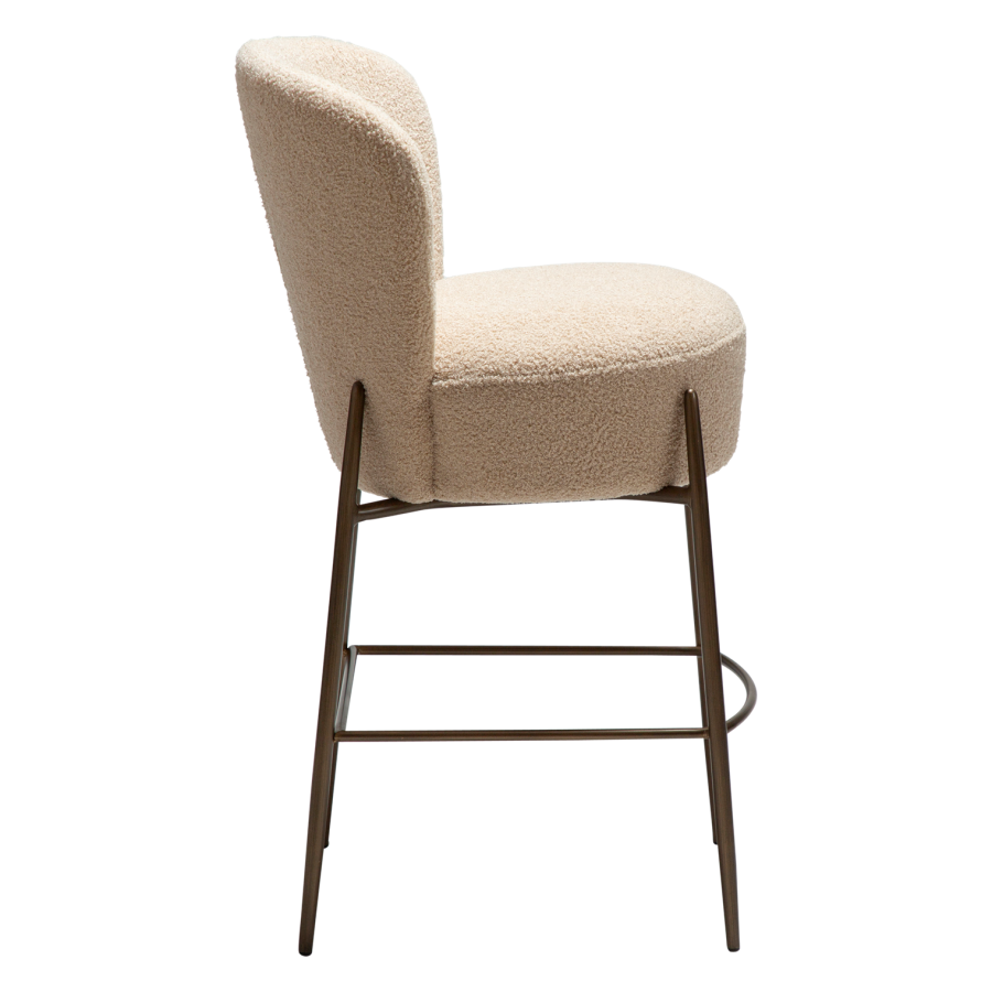 DANFORM Orbit Thekenstuhl, mit Rückenlehne - RPES Bouclé-Stoff, matt, Mandel, Glimmer und Stahl, Messing antik