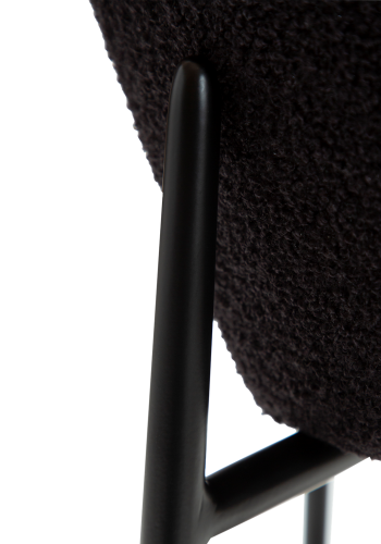 DANFORM Orbit Thekenstuhl, mit Rückenlehne und Fußstütze - Obsidianschwarz RPES Bouclé-Stoff Glimmer/schwarzer Stahl