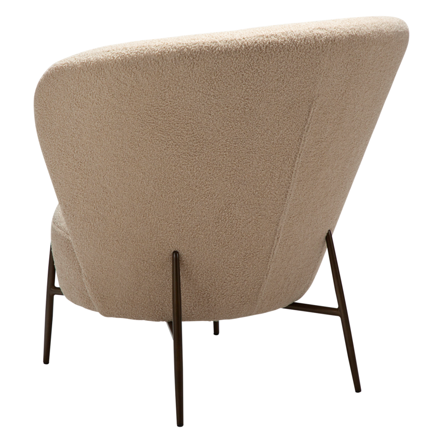 DANFORM Orbit Loungesessel - matt mandelfarbener RPES-Bouclé-Stoff mit Glimmer und antikem Messingstahl