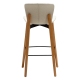 DANFORM Paragon Barhocker, mit Rückenlehne und Fußstütze – cremefarbener Bouclé-Stoff und braunes Eschenholz