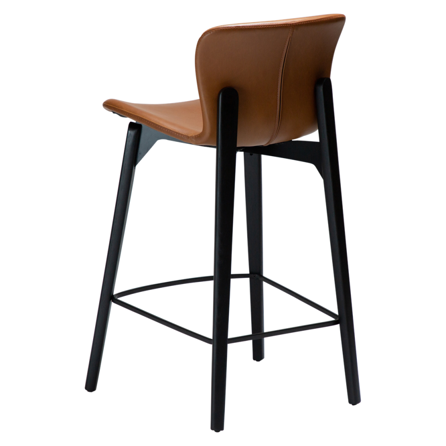 DAN-FORM Paragon counterstol, med ryggsttte og fotsttte - vintage lysebrunt kunstskinn og svart asketre