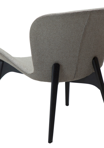 DAN-FORM PARAGON lenestol Pebble Earth boucl-stoff med ben i svartbeiset ask