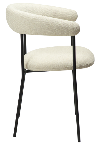 DAN-FORM Plenti Sessel - cremefarbener Bouclé-Stoff und schwarzer Stahl