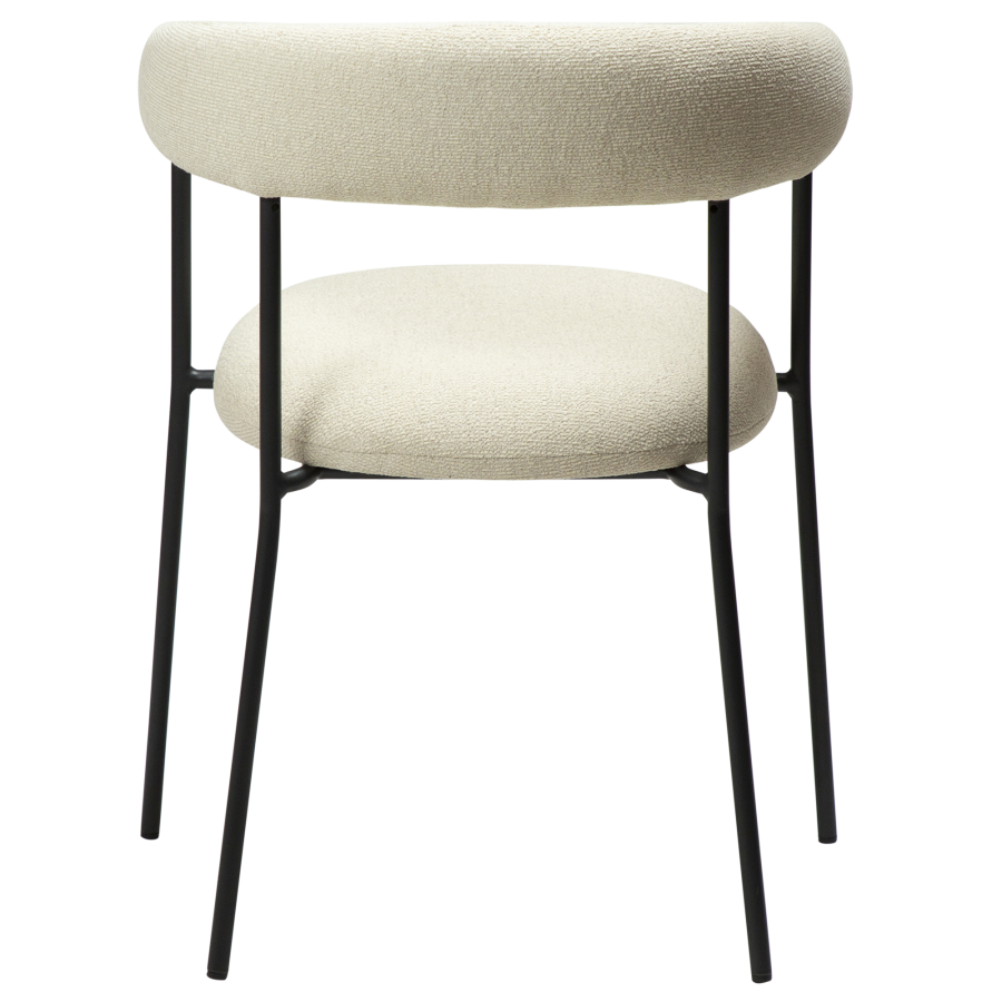 DAN-FORM Plenti Sessel - cremefarbener Bouclé-Stoff und schwarzer Stahl