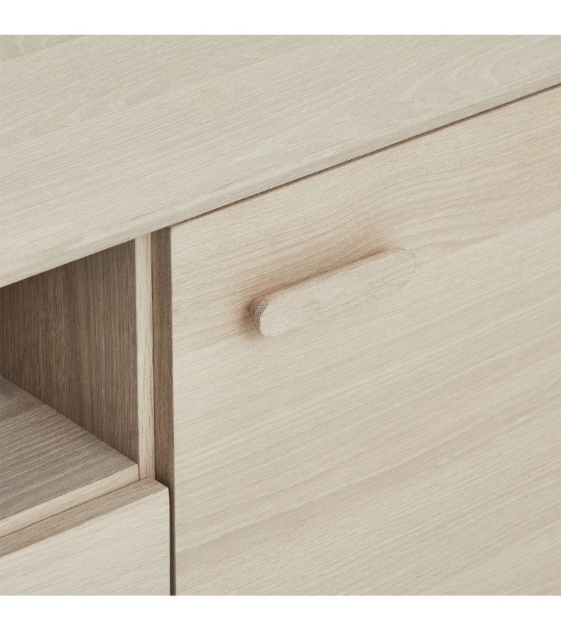 Porto Kleines Sideboard, m. 2 Türen, 2 Regalen, 2 Schubladen, 1 Fach - weiß geöltes Eichenfurnier und Holz (160x42)