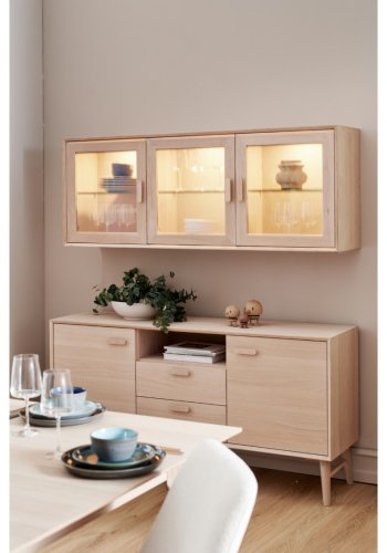 Porto Lite veggskap, m. LED-lys, 3 glassdrer, 3 glasshyller - hvitoljet eikefiner og eik