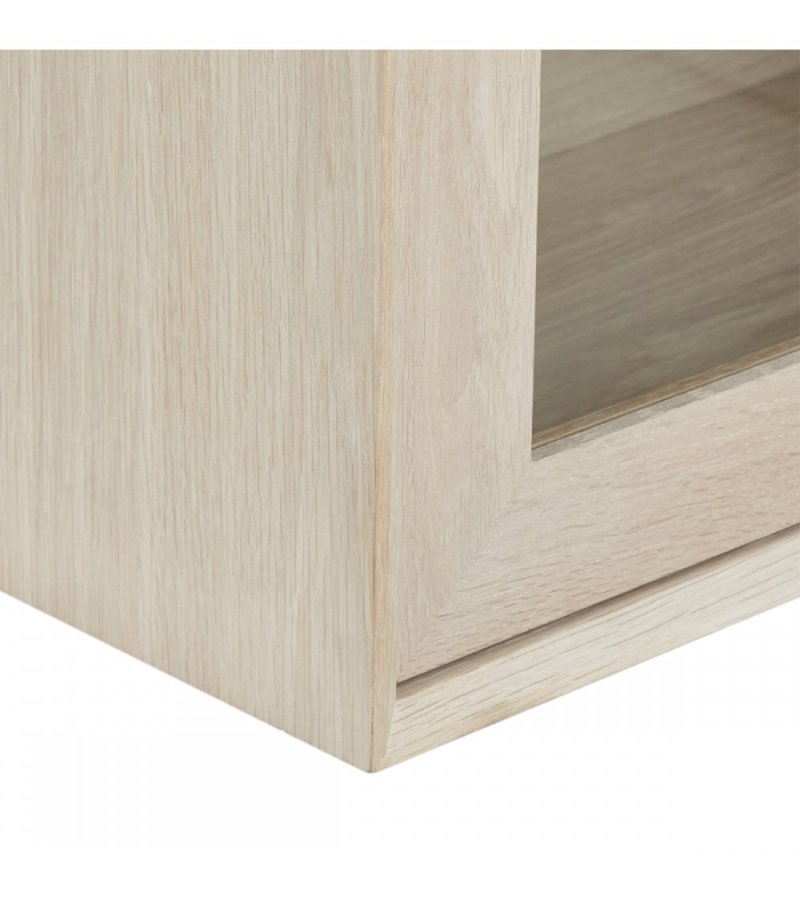 Porto Lite veggskap, m. LED-lys, 3 glassdrer, 3 glasshyller - hvitoljet eikefiner og eik