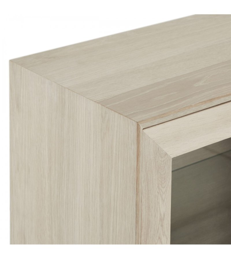 Porto Stort overskap, m. LED-lys, 4 glassdrer, 4 glasshyller - hvitoljet eikefiner og eik