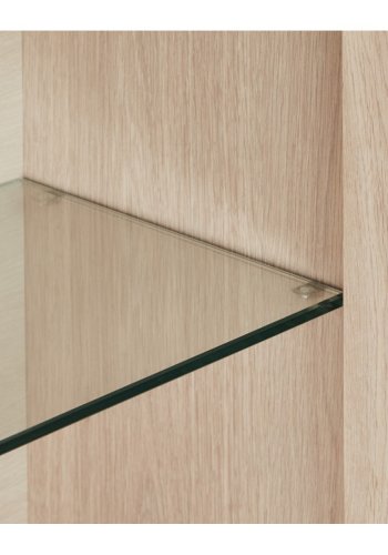 Porto Stort overskap, m. LED-lys, 4 glassdrer, 4 glasshyller - hvitoljet eikefiner og eik