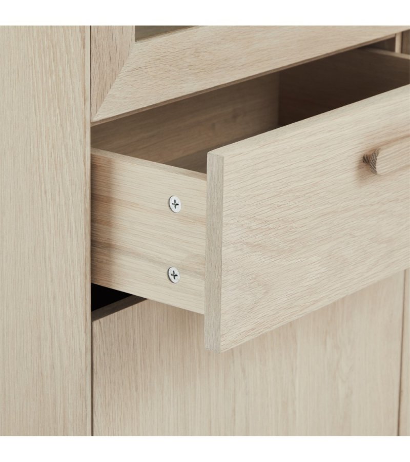 Porto Vitrine, mit LED-Licht, 4 Türen, 2 Schubladen, 6 Einlegeböden – Glas, weiß geöltes Eichenfurnier und Holz