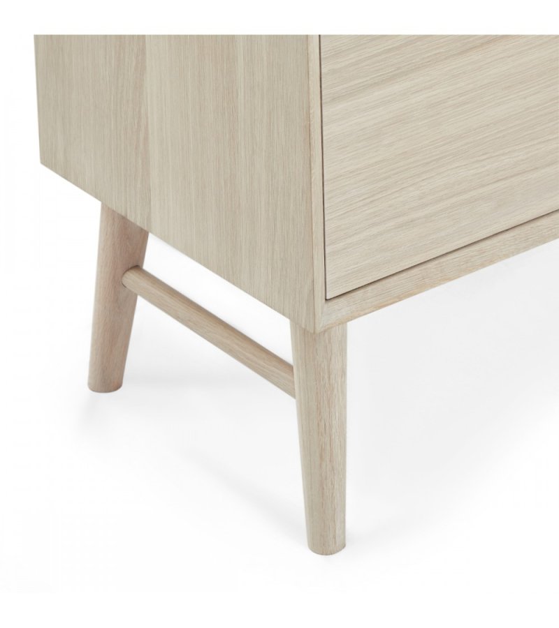 Porto TV-bord, m. 2 drer, 1 skuff, 2 hyller, 1 rom - hvitoljet eikefiner og tre (160x42)