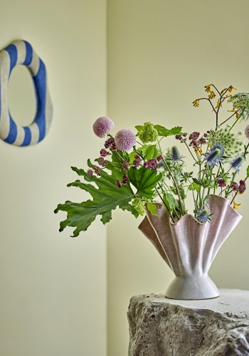 BLOOMINGVILLE Travis Wandspiegel, Blau, Polyresin (L39,5xH38,5xB3,5 cm)