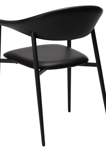 DAN-FORM ROVER Lenestol Vintage svart kunstskinn med svarte ben