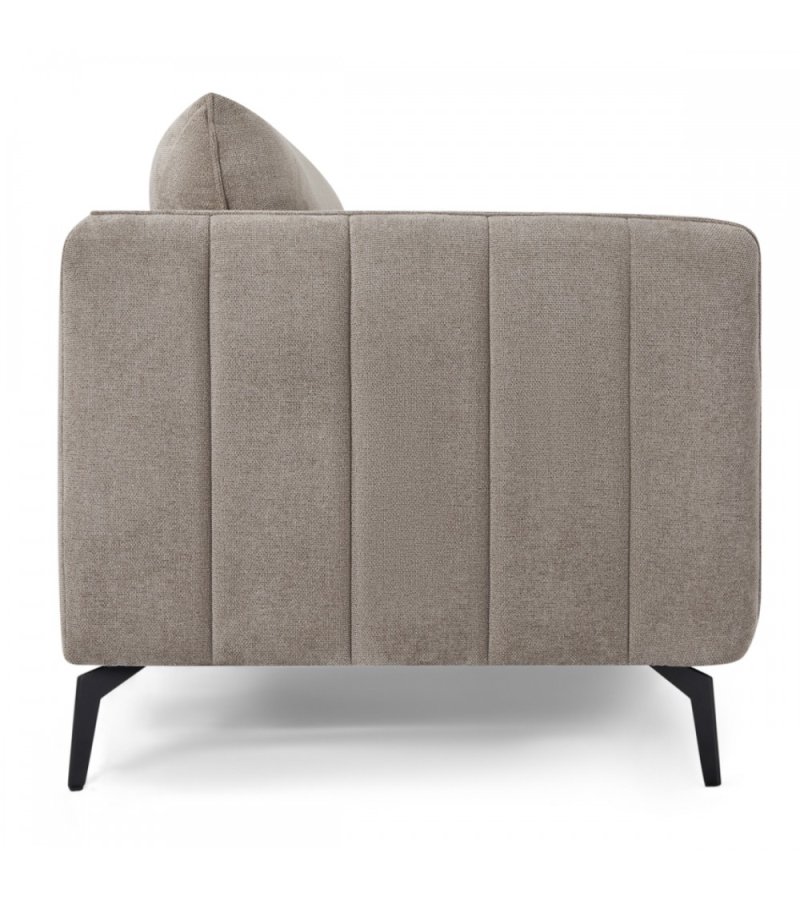 Selena 3-manns sofa - kamelbrunt stoff og sort metall