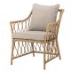 BLOOMINGVILLE Belluce Outdoor Loungesessel, mit Hocker, Armlehnen und Kissen – natürliches Polyrattan