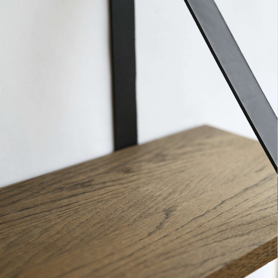 NocNoi Harre Vig vegghylle - rkt eik m. sort lrreim, 50-100