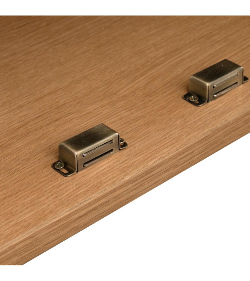 Svendborg TV-bord, m. 3 l�ger og 2 hylder - glas og natur egetr�sfin�r og egetr� (137x40)