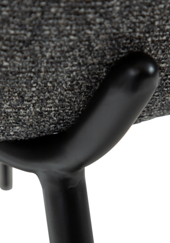 DANFORM Utopia Esszimmerstuhl, hohe Rückenlehne – kieselgrauer Bouclé-Stoff und schwarzer Stahl