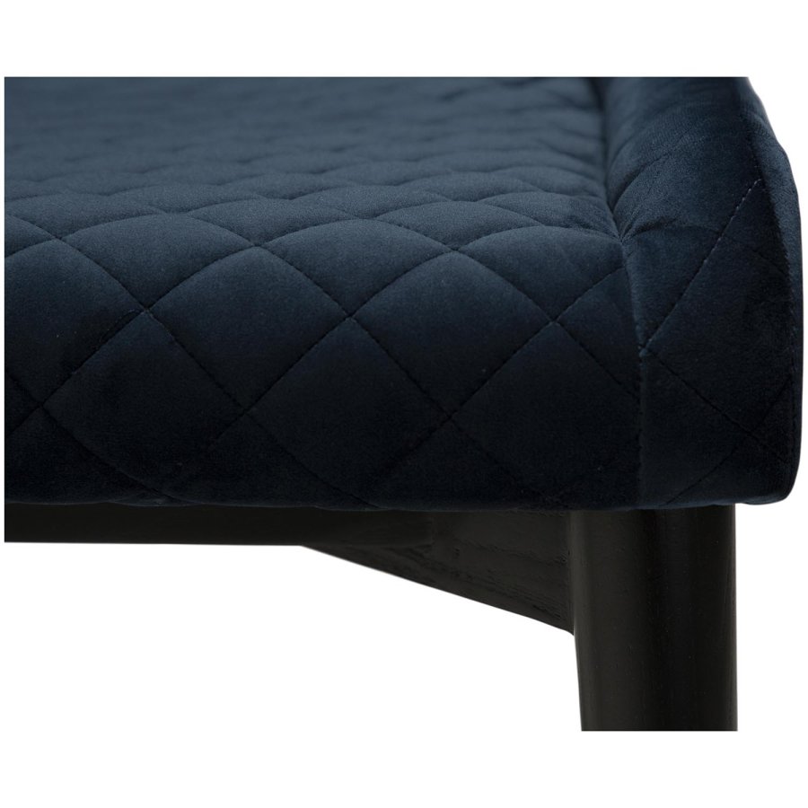 DAN-FORM Vetro Sessel - blauer Samt und schwarze Eiche