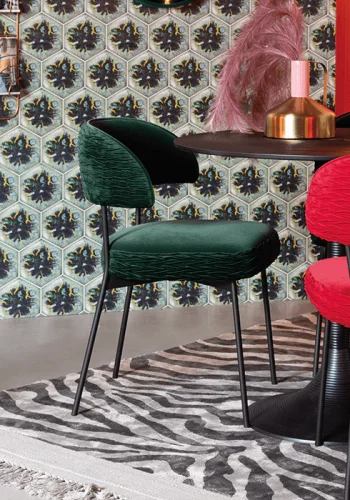 BOLD MONKEY The Winner Takes It All spisestuestol - mrkegrnn flyel og svart jern