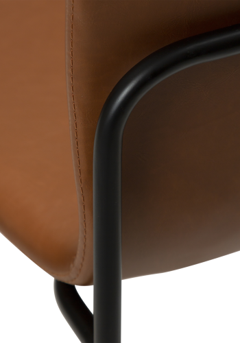 DAN-FORM Woof matbordsstol - vintage ljusbrunt konstläder och svart stl