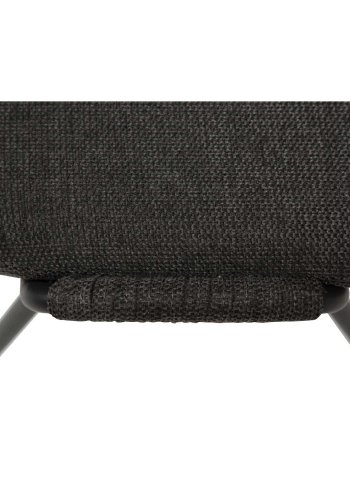 DAN-FORM Yeet Esszimmerstuhl - schwarzer Stoff und schwarzer Stahl