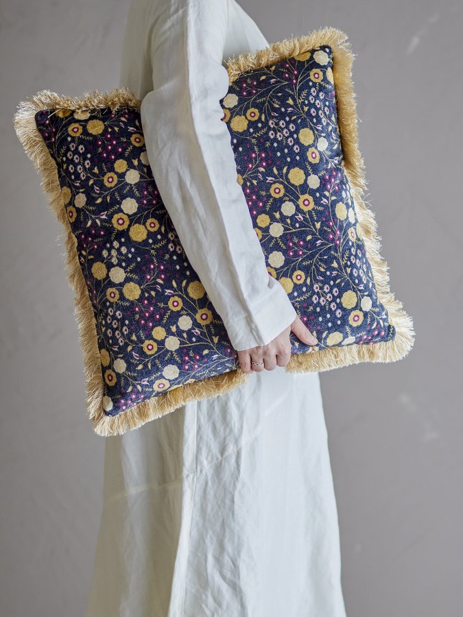 BLOOMINGVILLE Eydis Kissen, Blau, Viskose (L45xB45 cm)