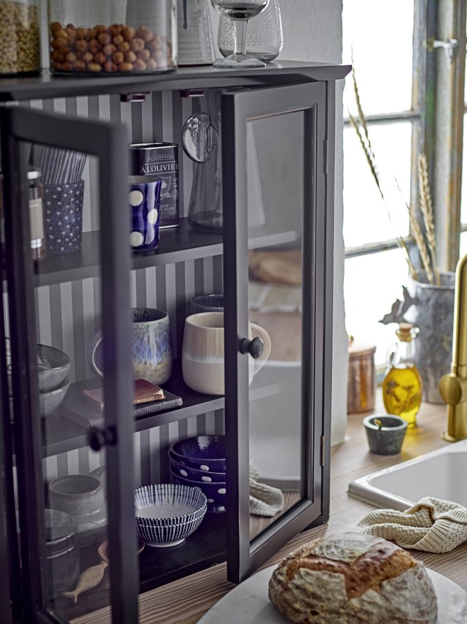 CREATIVE COLLECTION Hazem Schrank, Schwarz, Kiefer (L51,5 x H66,5 x B22,5 cm)