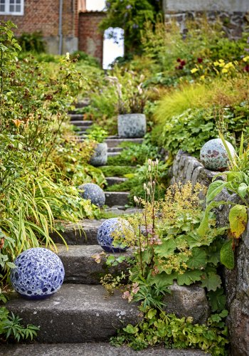 BLOOMINGVILLE Reese Dekokugel für draußen, rund - blau terrakotta (25)